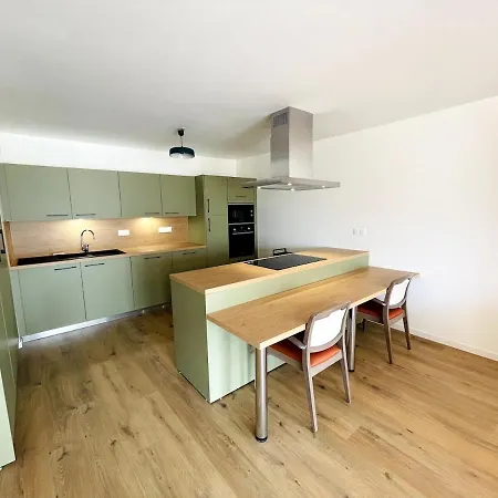 דירה Dans Avec Salon Et Cuisine Partages - 403 *